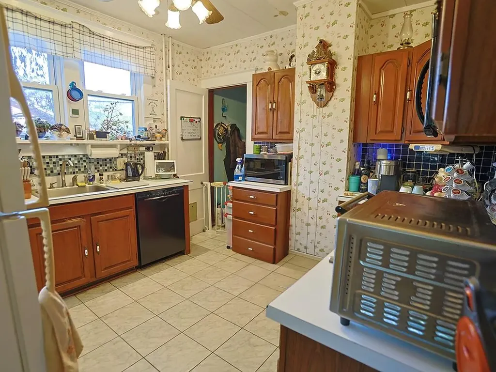 28 Oak Street Beacon NY 12508