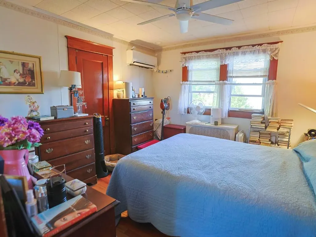 28 Oak Street Beacon NY 12508