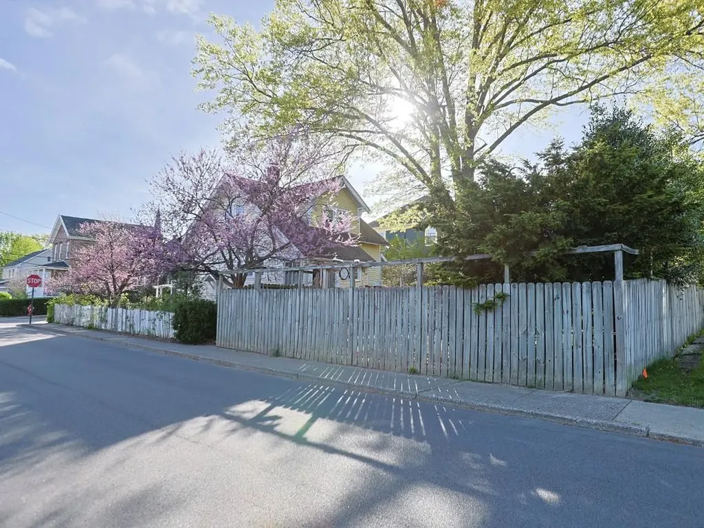 28 Oak Street Beacon NY 12508