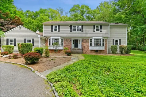 309 North Salem Road Waccabuc NY 10597