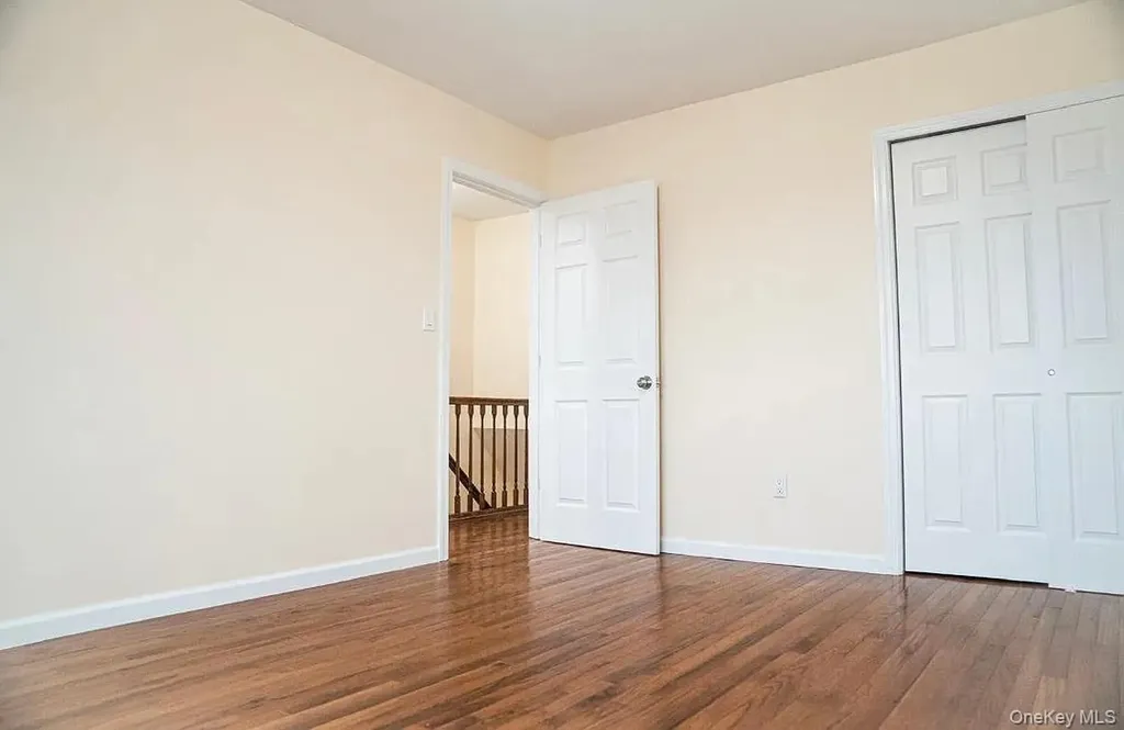 2723 Colden Avenue Bronx NY 10469
