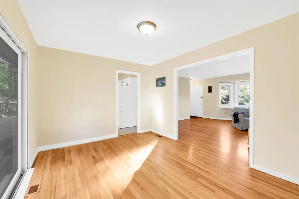 15 Spencer Drive Red Hook NY 12571