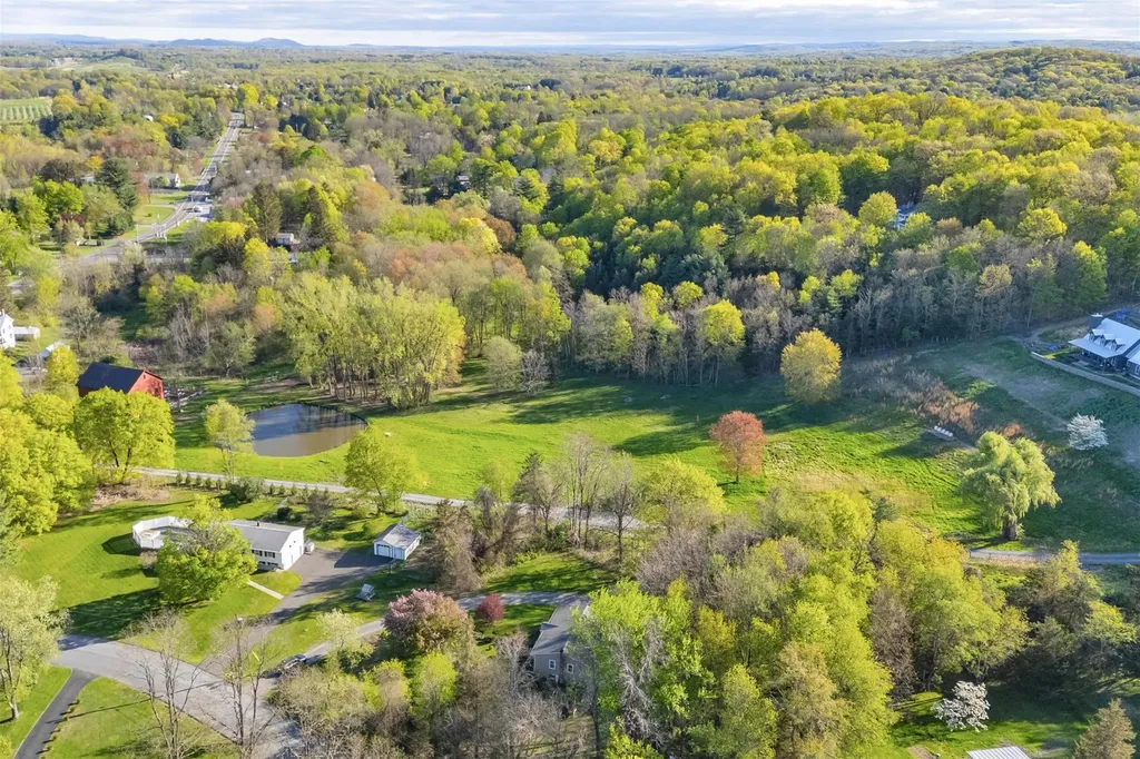 15 Spencer Drive Red Hook NY 12571