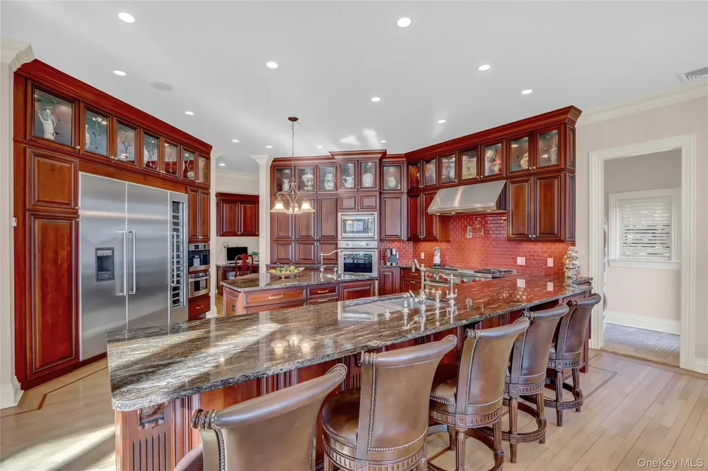 265 Asharoken Avenue Northport NY 11768