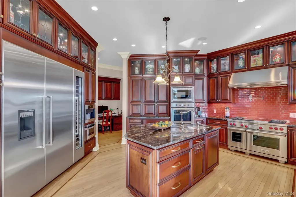 265 Asharoken Avenue Northport NY 11768