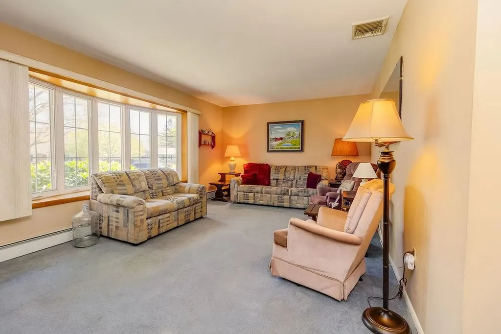 14 Wilstan Avenue Patchogue NY 11772