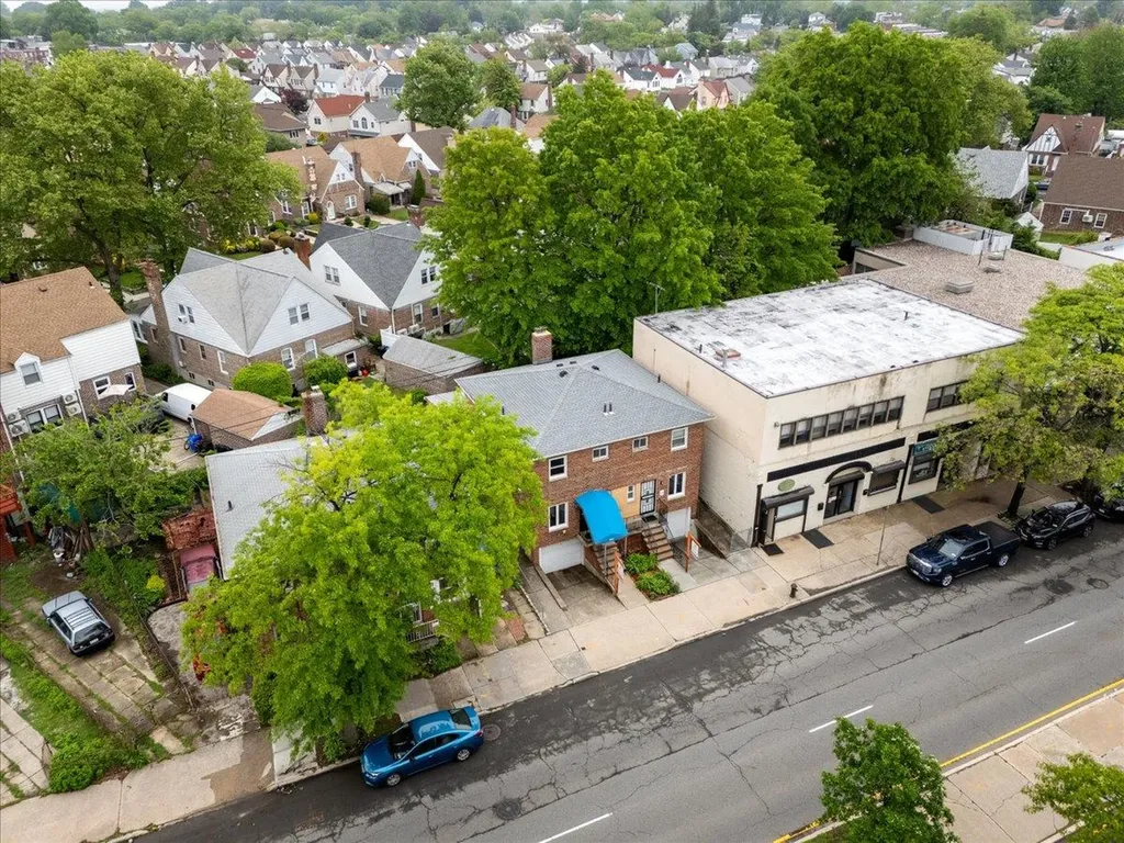 2533 Francis Lewis Boulevard Whitestone NY 11358