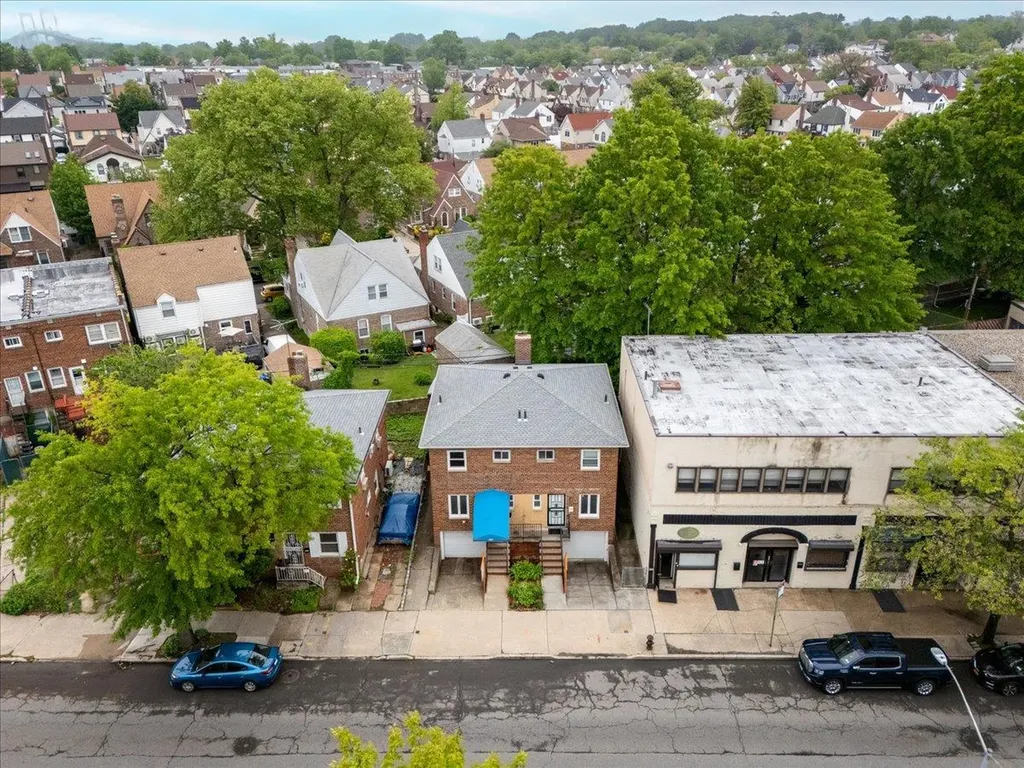 2533 Francis Lewis Boulevard Whitestone NY 11358