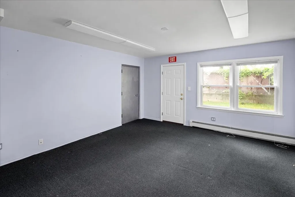 2533 Francis Lewis Boulevard Whitestone NY 11358