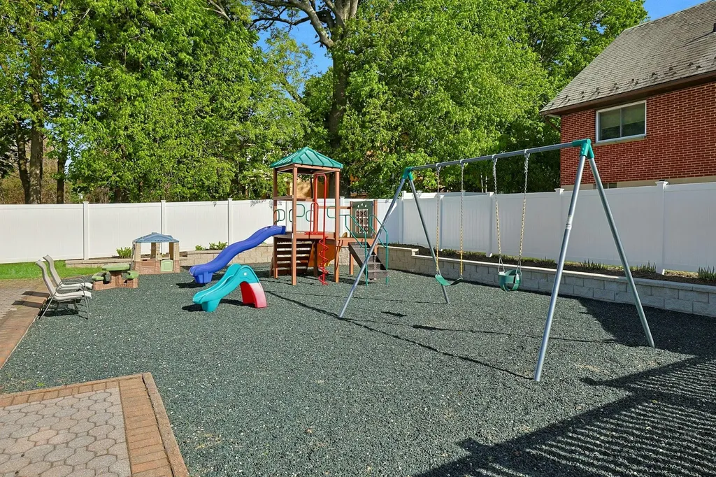 34 Pleasant Ridge Road Valhalla NY 10595