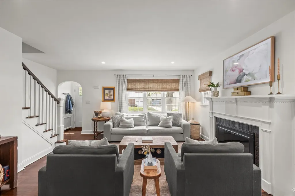 601 Cornwell Avenue Malverne NY 11565
