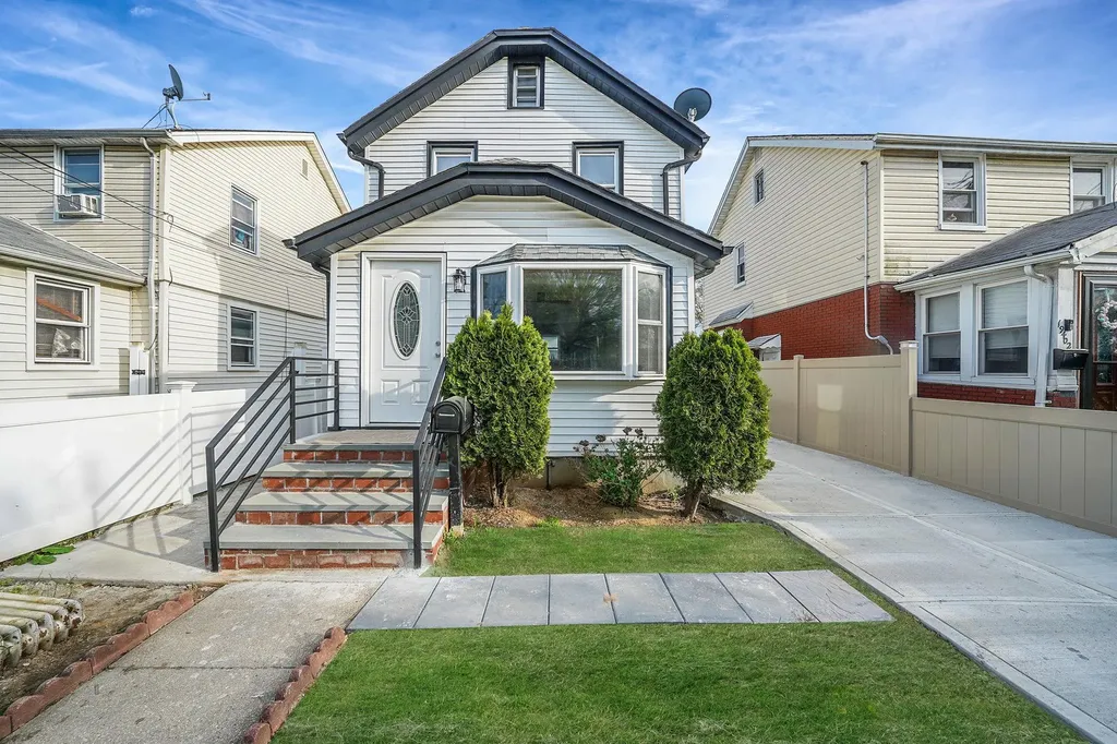 19406 114th Drive Saint Albans NY 11412