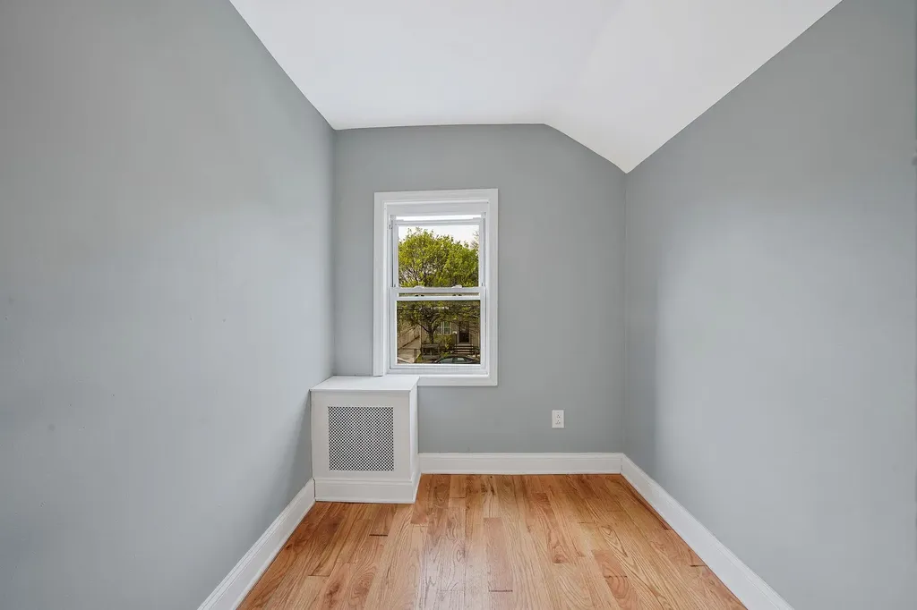 19406 114th Drive Saint Albans NY 11412