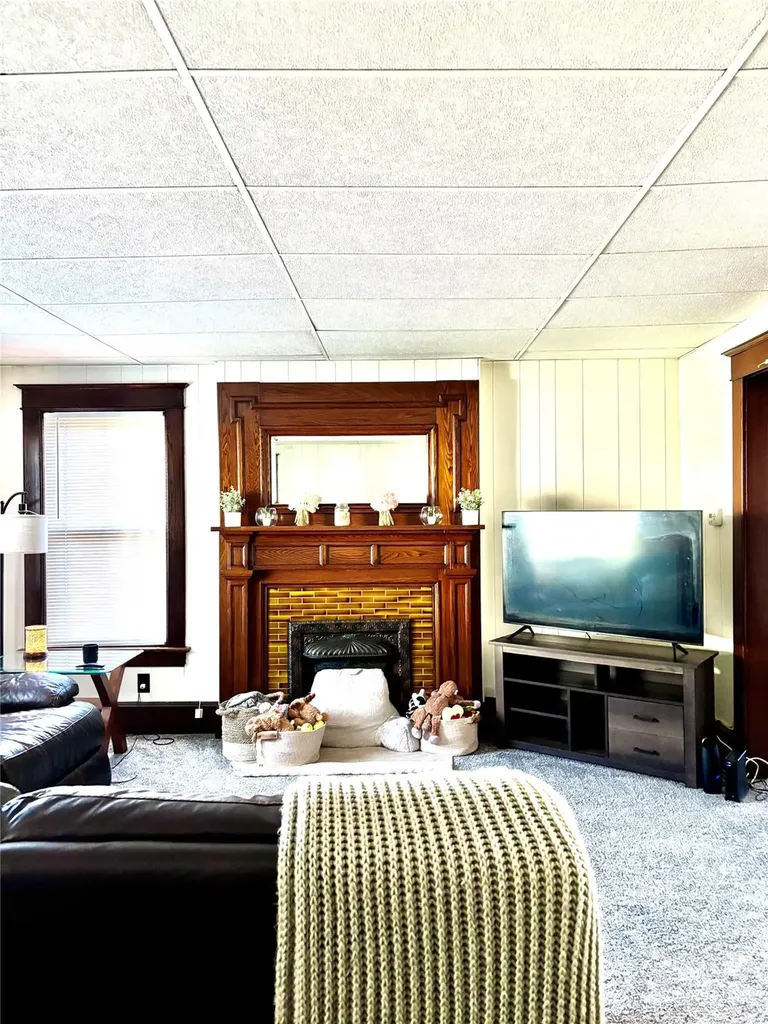 102 South Avenue Poughkeepsie NY 12601