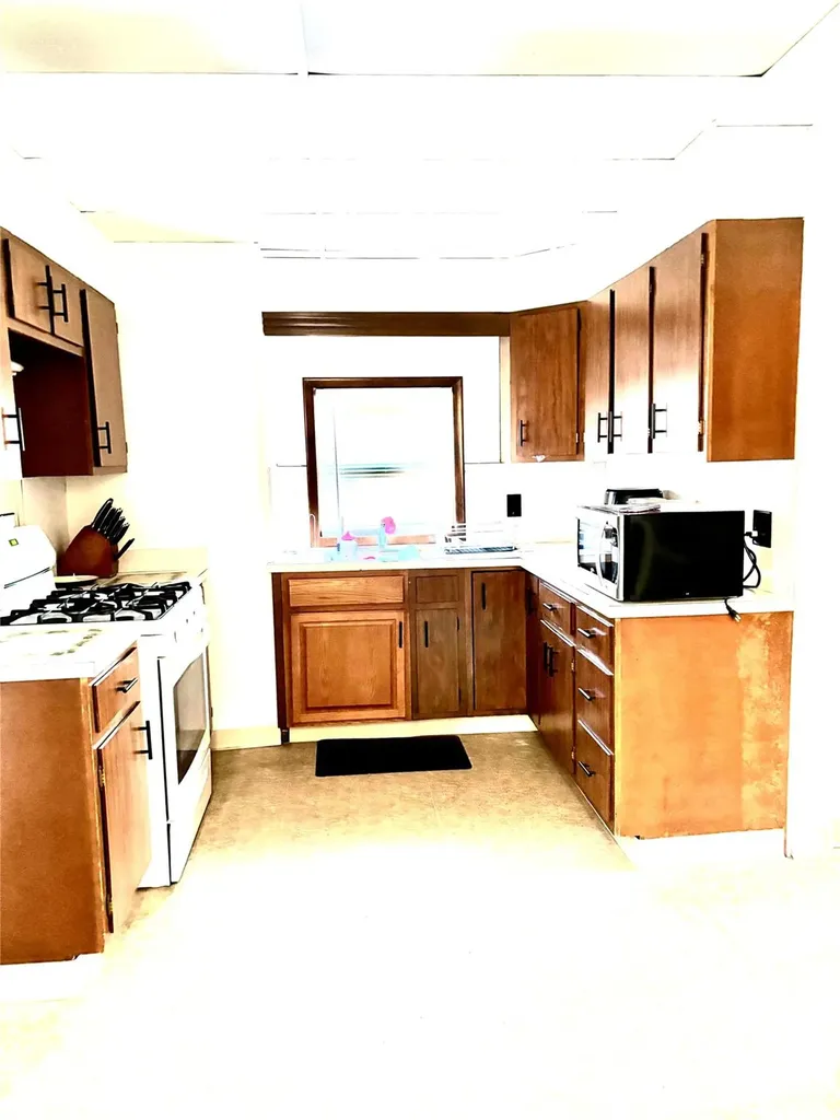 102 South Avenue Poughkeepsie NY 12601