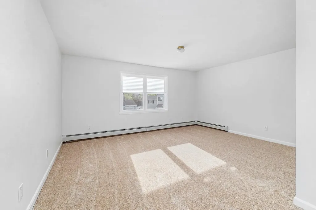 4203 Harriet Road Bethpage NY 11714
