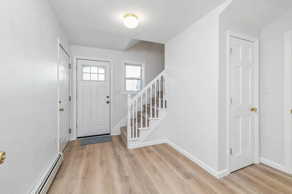 4203 Harriet Road Bethpage NY 11714