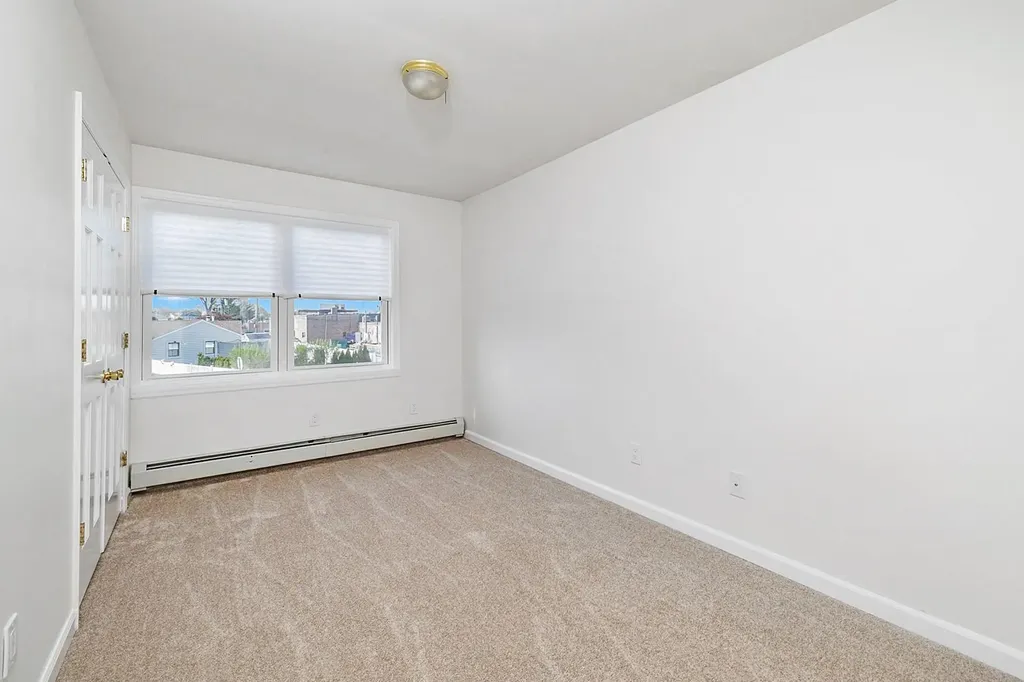 4203 Harriet Road Bethpage NY 11714