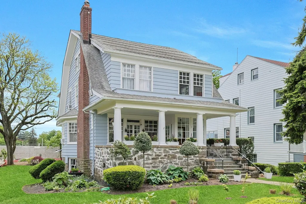 146 Sutton Manor Road New Rochelle NY 10801