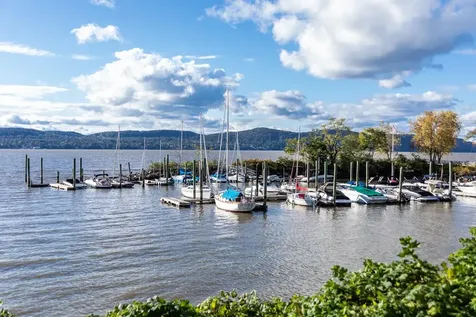 4 Lighthouse Landing Sleepy Hollow NY 10591