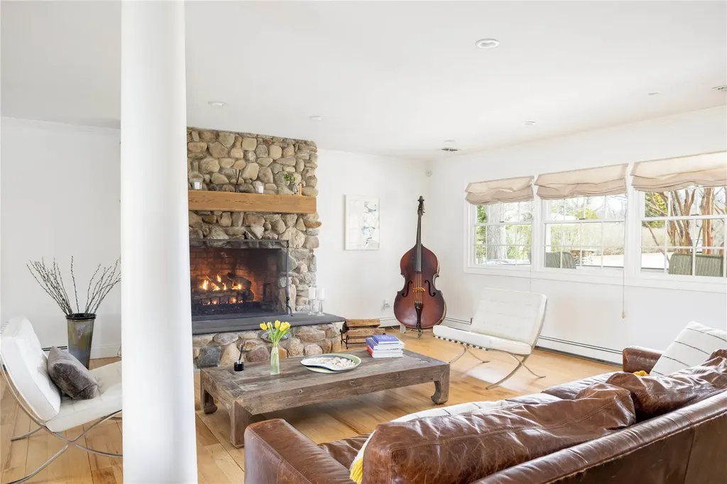 1065 W Mill Road Mattituck NY 11952