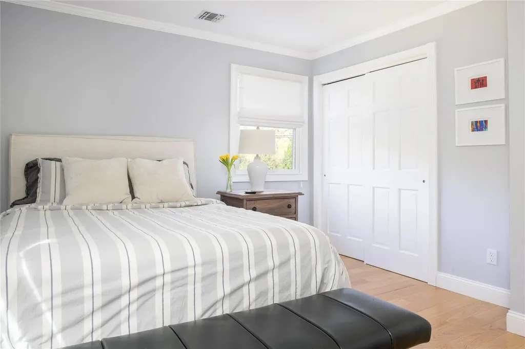1065 W Mill Road Mattituck NY 11952
