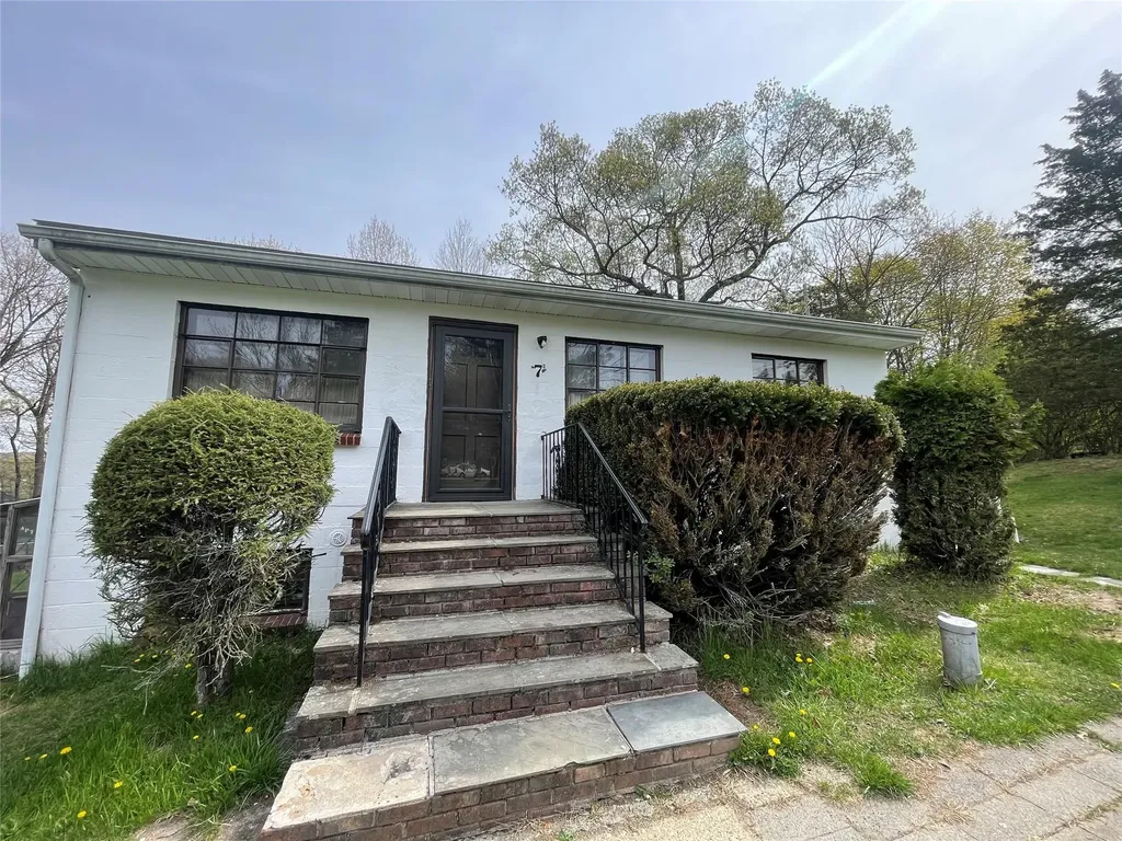 7 Goldman Road Monroe NY 10950