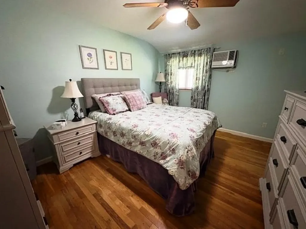 295 Coates Avenue Holbrook NY 11741