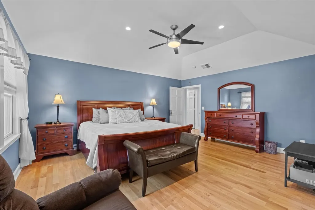 162 Lake Shore Drive Mahopac NY 10541