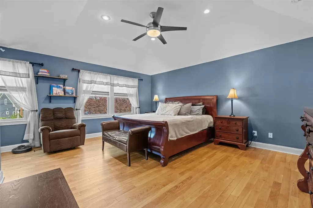 162 Lake Shore Drive Mahopac NY 10541