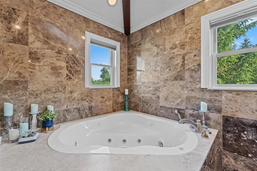 162 Lake Shore Drive Mahopac NY 10541