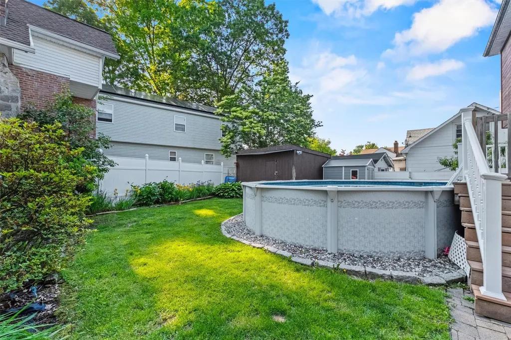 162 Lake Shore Drive Mahopac NY 10541