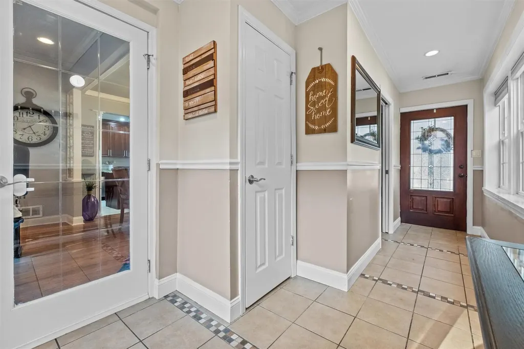162 Lake Shore Drive Mahopac NY 10541