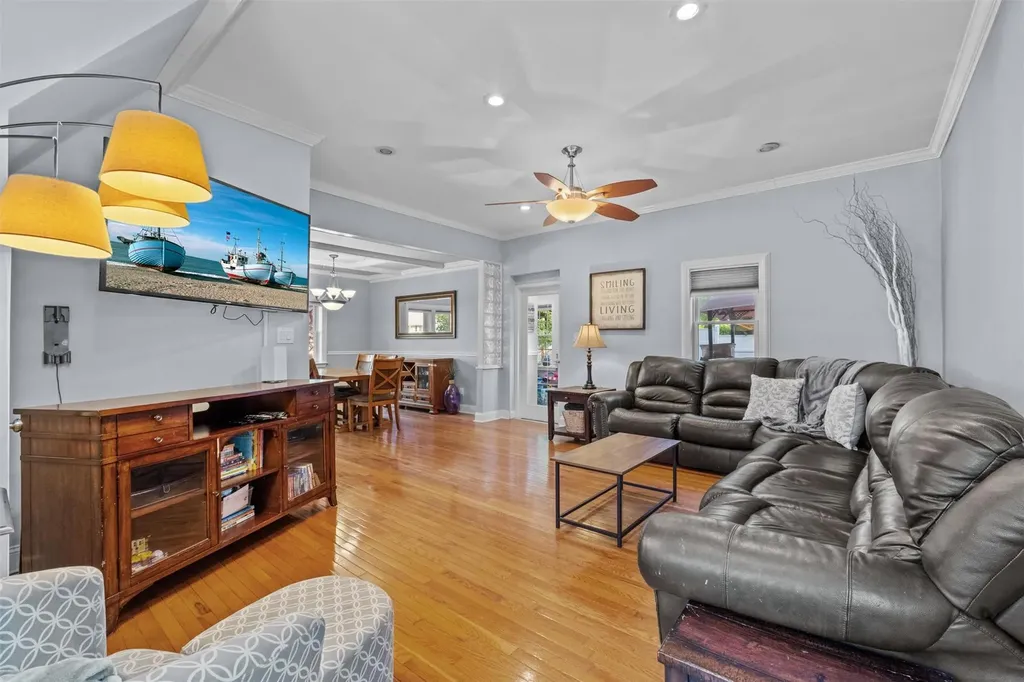 162 Lake Shore Drive Mahopac NY 10541