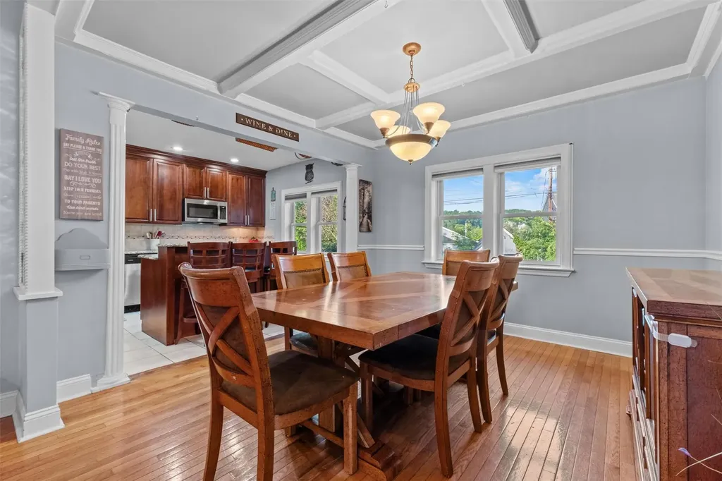 162 Lake Shore Drive Mahopac NY 10541