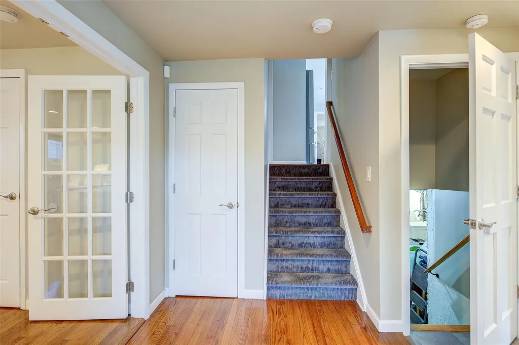 460 Wolf Hill Road Dix Hills NY 11746
