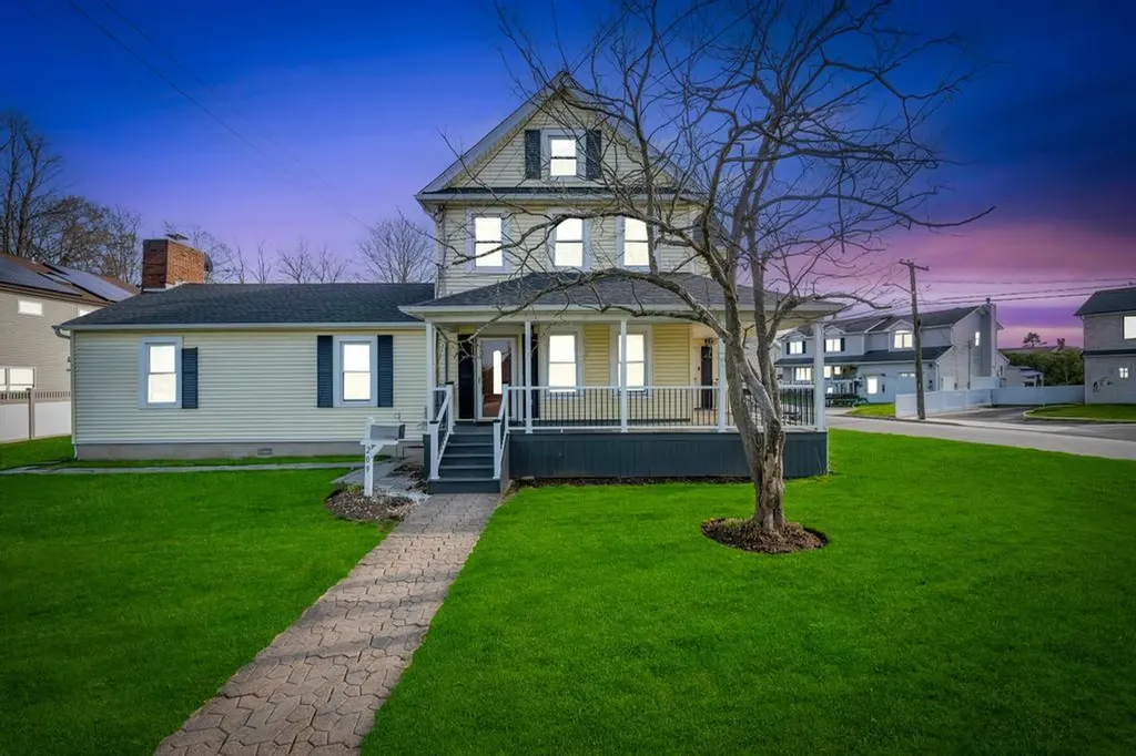 209 Central Avenue Bethpage NY 11714