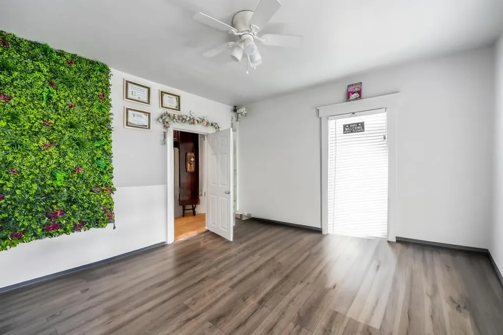 209 Central Avenue Bethpage NY 11714
