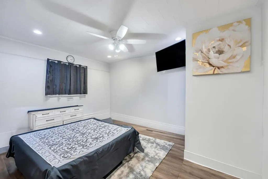 209 Central Avenue Bethpage NY 11714
