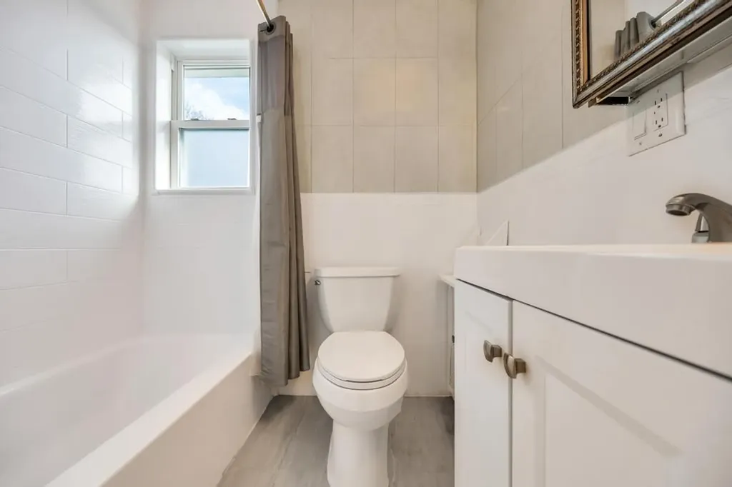 209 Central Avenue Bethpage NY 11714