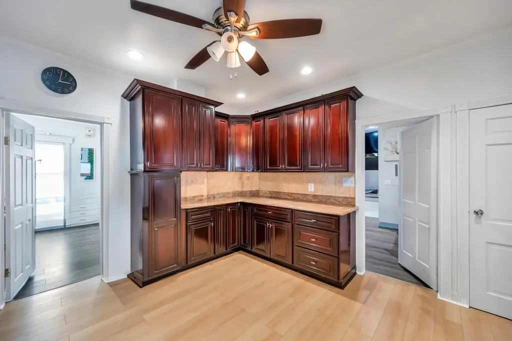 209 Central Avenue Bethpage NY 11714