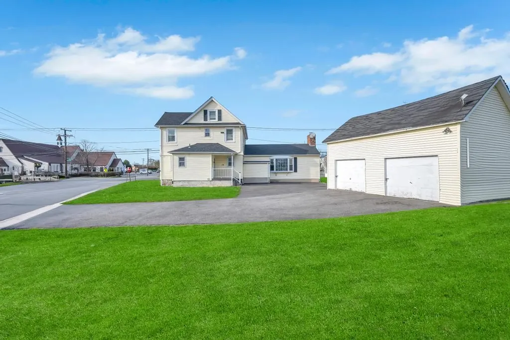 209 Central Avenue Bethpage NY 11714
