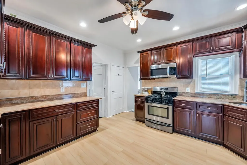209 Central Avenue Bethpage NY 11714