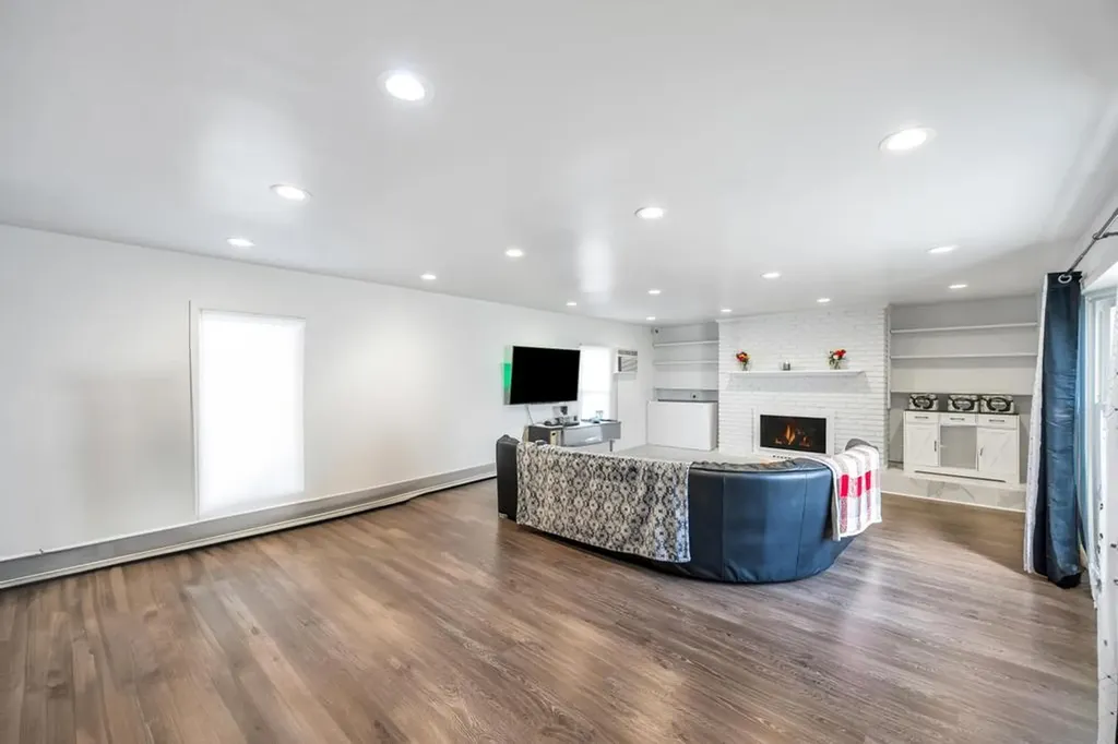 209 Central Avenue Bethpage NY 11714