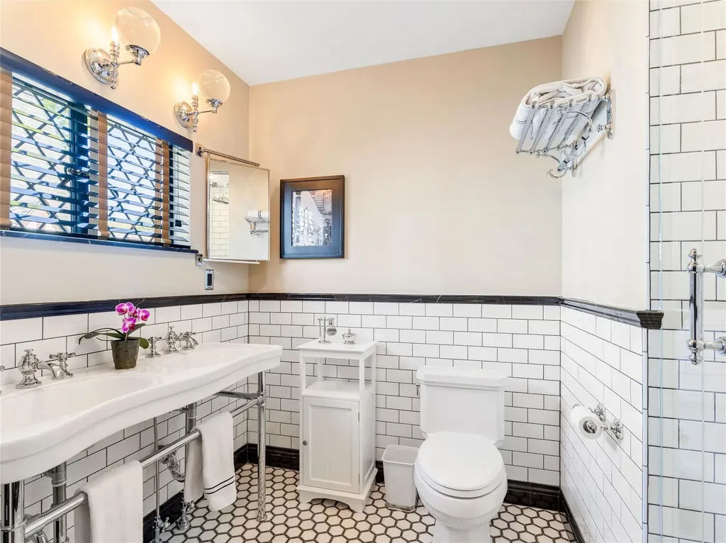 26 Parkway East Mount Vernon NY 10552
