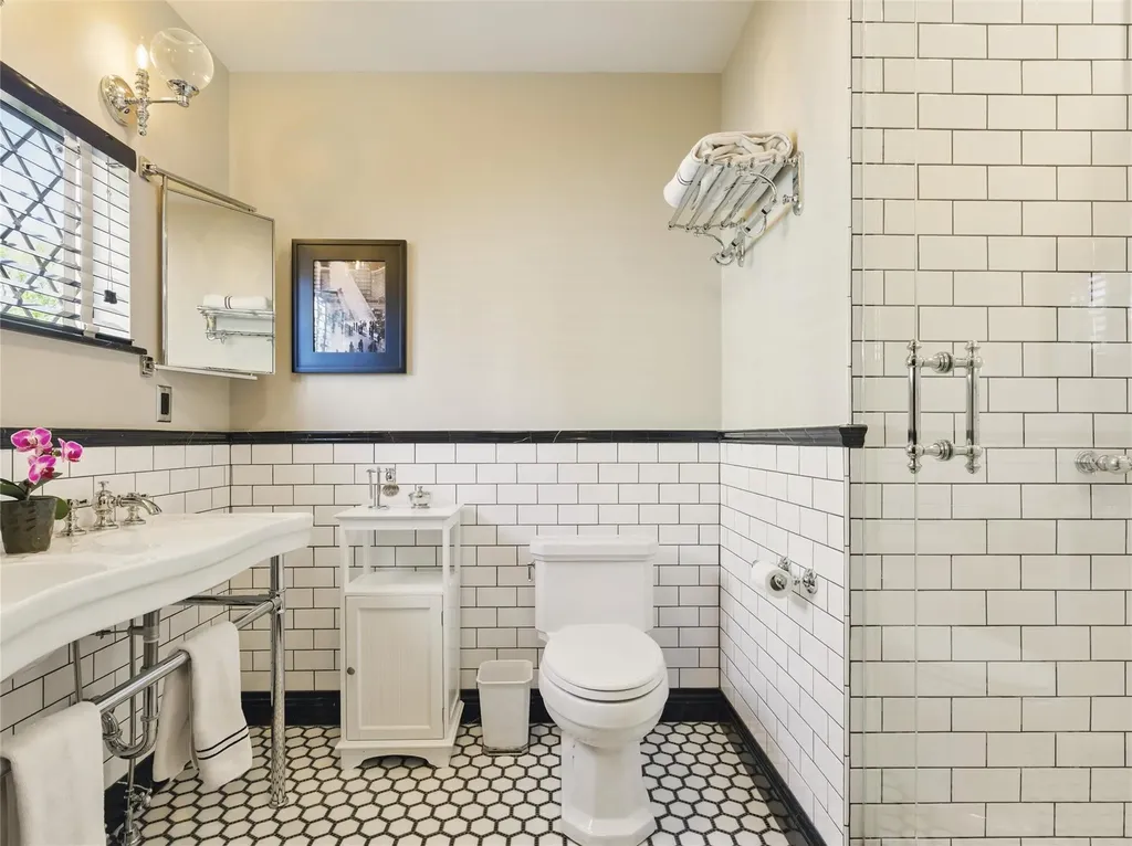 26 Parkway East Mount Vernon NY 10552