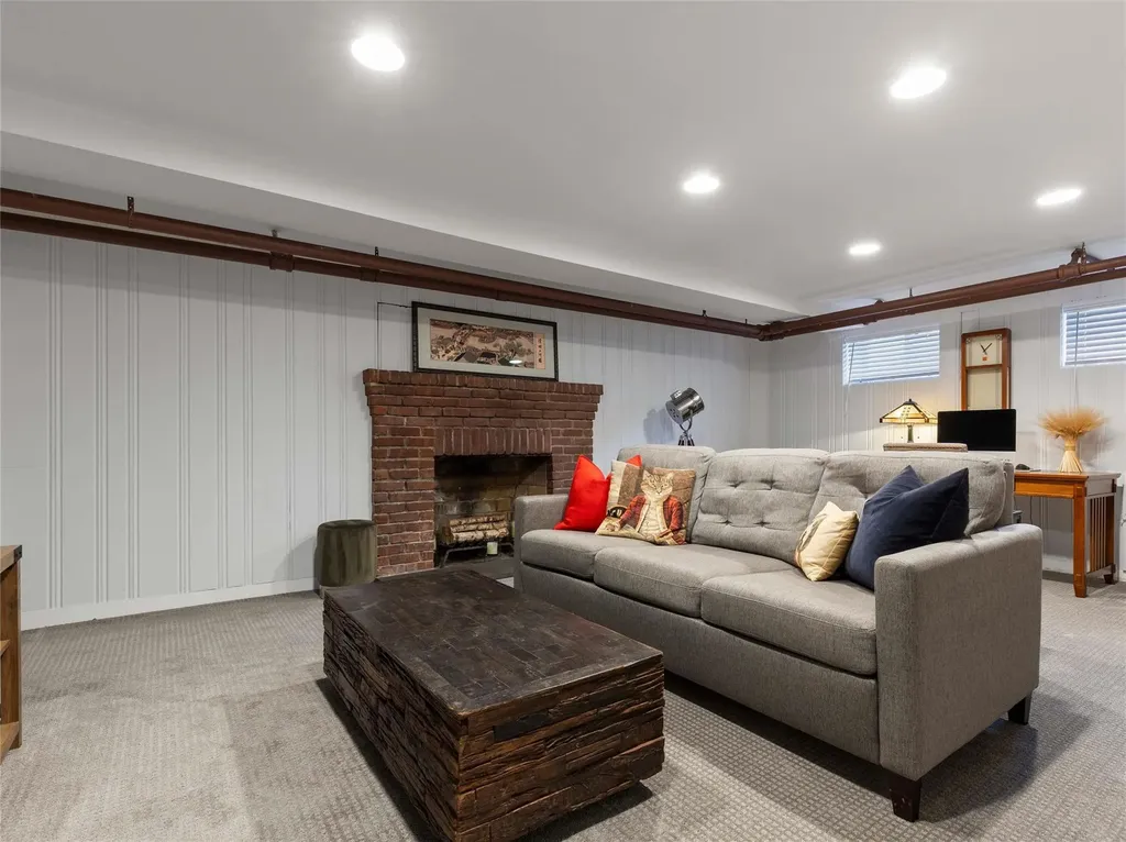 26 Parkway East Mount Vernon NY 10552