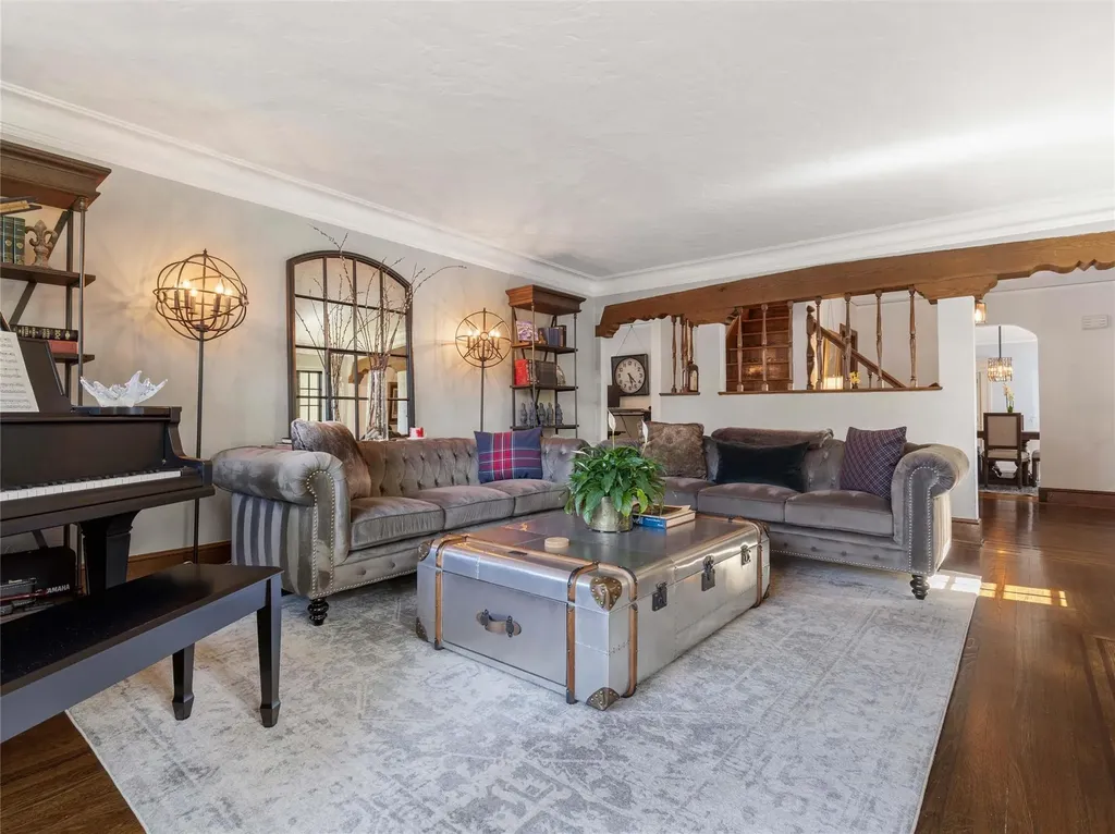 26 Parkway East Mount Vernon NY 10552