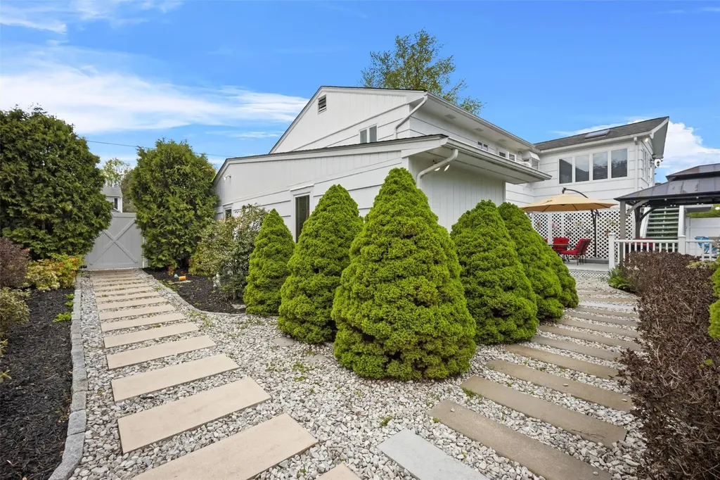 36 Hamlin Road Mahopac NY 10541