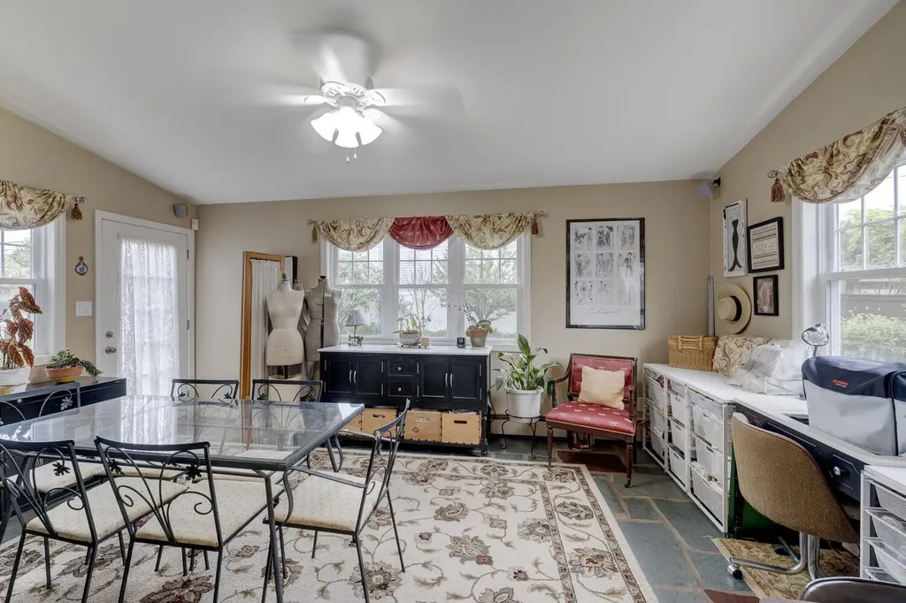 178 Harvard Street Westbury NY 11590